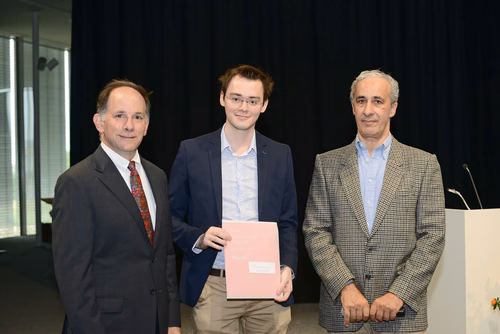Remise des masters en informatique et systèmes de communication, le 1 octobre 2016