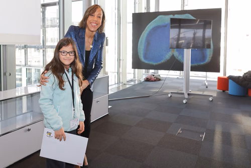 Atelier robotique pour les filles Campus Biotech, remise des attestations