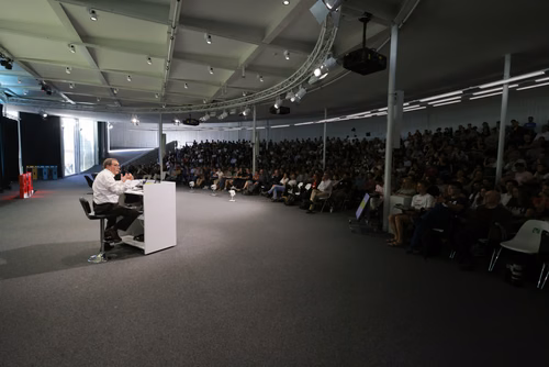 Conférence d'Alain Aspect, prix Nobel de physique 2022