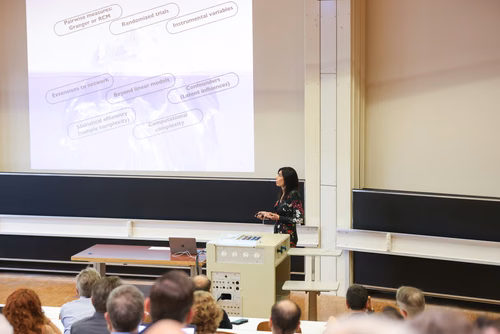 Introduction générale par Prof. Dominique Foray, Directeur du Collège du Management de la Technologie & Prof. Ambrogio Fasoli, Vice Président Associé pour la Recherche