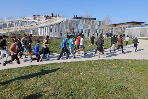 L'EPFL, l'AGEPoly et le Service des Sports Universitaires ont le le plaisir de vous inviter au cross de printemps qu'ils organisent.