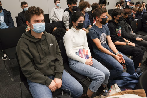Journée des Gymnasiens accueil et stands 