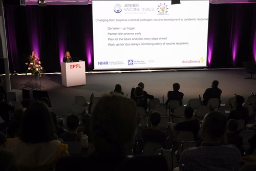 La fondation EPFL-WISH remet le 18 octobre son prix à la vaccinologue britannique, spécialiste des vaccins contre la grippe et des pathogènes viraux émergents. Prix Erna Hamburger