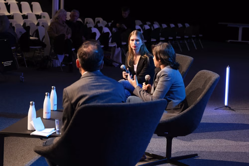 Former US army intelligence analyst, Chelsea Manning and EPFL Professor Carmela Troncoso,  in conversation at EPFL’s Rolex Learning Center next  for an exclusive, live discussion, open to the public and streamed, on privacy and data security for the public good.
