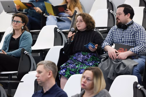 The EPFL EssentialTech Centre invites you to join 5 inspiring panelists in their reflections on how science and technology can be harnessed in the pusuit of peace. The objective is to identify how STEM can be leveraged to address all forms of violence.