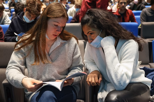 Journée des Gymnasiens accueil et stands 