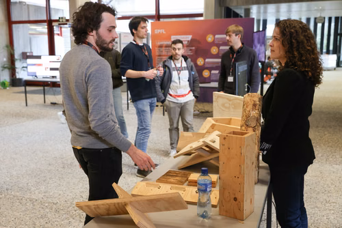 Journée de sensibilisation aux Sciences à Thoune. Organisé par le service de promotion des études