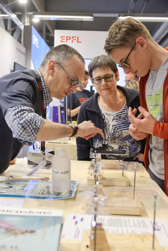 L’EPFL vous propose d’explorer ces liens étroits entre science et monde animal à travers une exposition de 200m2 présentant une sélection de projets de recherche issus des laboratoires de l’École.