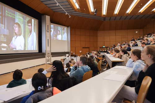 Remises des attestations pour les enfants du Jura 2022 En présence du Ministre de l’éducation du Canton du Jura, M. Martial Courtet