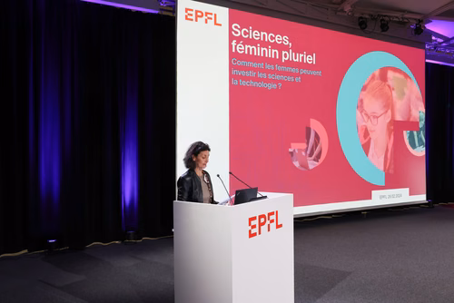 Bien que la représentation des étudiantes à l'EPFL ait progressé au cours des dix dernières années - atteignant désormais 30% -, de nombreux défis demeurent pour l'accès des filles et des femmes aux études et aux carrières scientifiques.