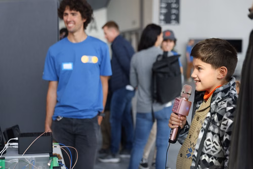 To celebrate 100 years of quantum science and technology, we invite you to discover the strange and fascinating world of quantum physics through hands-on activities, interactive demonstrations, workshops, and engaging talks.