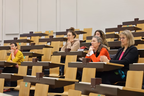 Vers une «démasculinisation» de l’espace public.