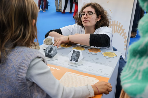 La découverte des sciences et des technologies au cœur du campus, pour les adultes et les enfants.