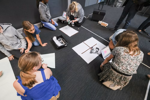 Remises des attestations pour les filles, Genève 2022