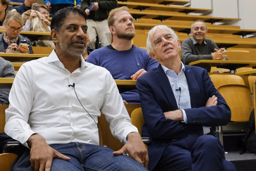 Martin Vetterli, President of EPFL, and Vas Narasimhan, Chief Executive Officer of Novartis, on a series of topics including how AI is reshaping the future of medecine, insights into leadership and the key role Switzerland plays in research and innovation.