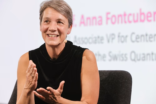 La fondation WISH de l’EPFL a choisi de décerner à la physicienne quantique Michelle Simmons le prix Erna Hamburger 2023 pour sa brillante carrière à la pointe de son domaine, ainsi que pour son engagement en faveur de la diversité et des MINT. Une cérémonie de remise de prix se tiendra aujourd'hui à l’EPFL.