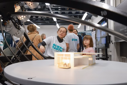 La lumière, voici la toute nouvelle thématique du festival Scientastic, le festival des sciences de l'EPFL