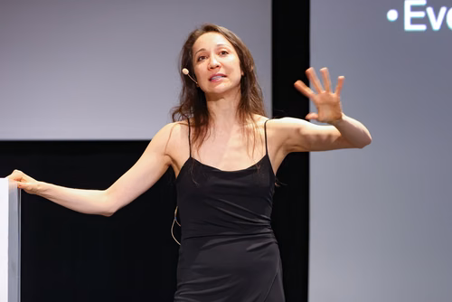 Physicienne et danseuse de ballet professionnelle, Merritt Moore 