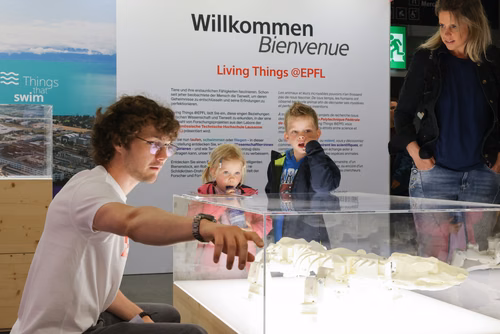 L’EPFL vous propose d’explorer ces liens étroits entre science et monde animal à travers une exposition de 200m2 présentant une sélection de projets de recherche issus des laboratoires de l’École.