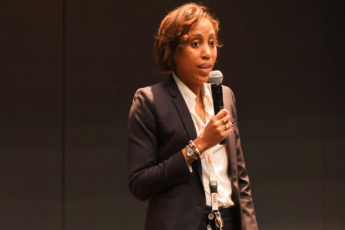 Remises des attestations pour les filles, Genève 2022