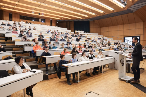 Remises des attestations pour les enfants du Jura 2022 En présence du Ministre de l’éducation du Canton du Jura, M. Martial Courtet