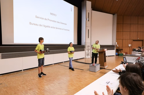 « Internet & Code pour les filles » de Porrentruy