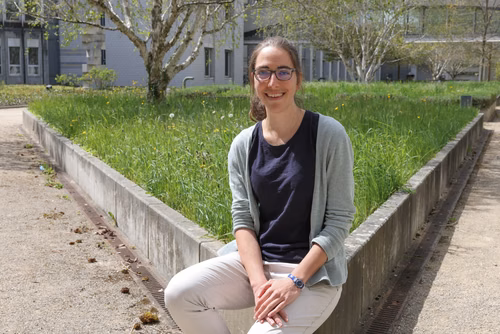 The EPFL final of the My Thesis in 180 Seconds competition was held on 17 March and, for the first time in six editions, the jury and the audience chose the same winner. Sophie Rivara, a PhD student in life sciences, will go on to represent the School at the Swiss finals on 19 May at the University of Geneva