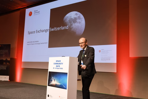 Challenges and opportunities in the space field. Practical and useful information for space industries and newcomers in the domain.