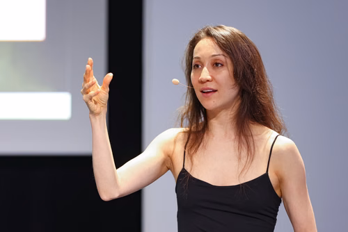 Physicienne et danseuse de ballet professionnelle, Merritt Moore 
