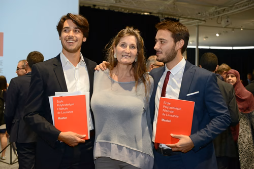 Remise des masters en informatique et systèmes de communication, le 1 octobre 2016