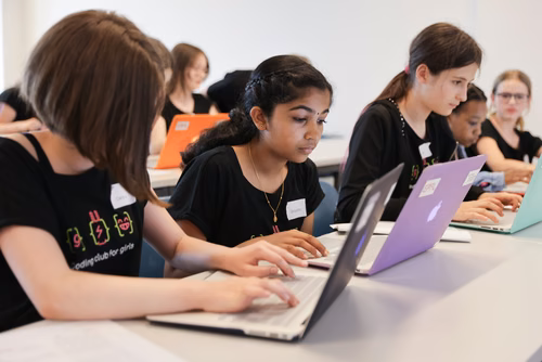 Le Meet up national annuel du Coding club des filles sur le campus de l’EPFL