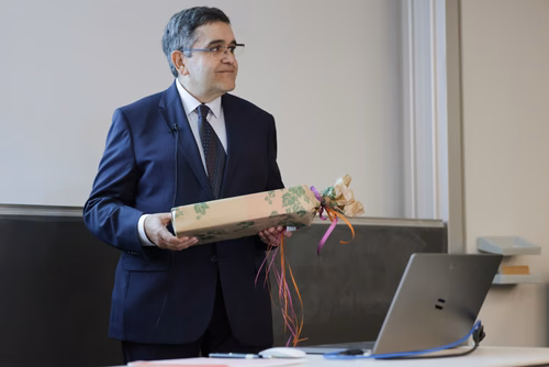 Honorary Lecture of Professor Jacques-Edouard Moser