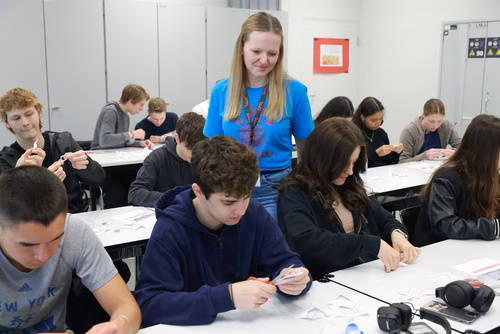 Journée de sensibilisation aux Sciences à Soleure. Organisé par le service de promotion des études 