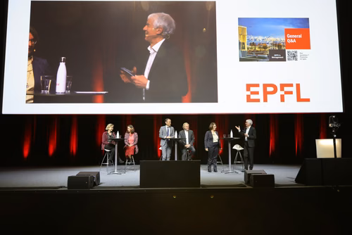 Tous les membres de la communauté EPFL, étudiant·e·s et collaborateur·trice·s de l’EPFL sont invité·e·s à l’édition 2022 de notre traditionnelle allocution de la Direction.