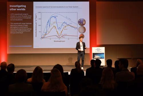 Challenges and opportunities in the space field. Practical and useful information for space industries and newcomers in the domain.