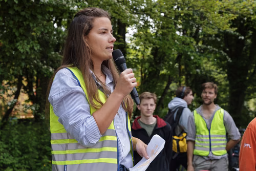 Bike to work is a team challenge that encourages the EPFL community to cycle to campus during May and June.