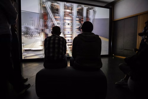 As part of Fusion Week, a global celebration of fusion energy, the Swiss Plasma Center and the Laboratory for Experimental Museology (eM+) are pleased to welcome you to their immersive exhibition: Fusion, beyond Fiction: a journey into the future of energy. 