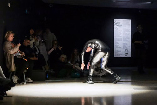 Une captivante immersion entre art & science pour tous les publics.
