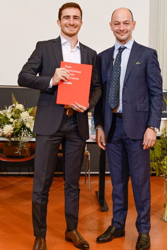 Remise des masters en ingénierie financière et en management de la technologie