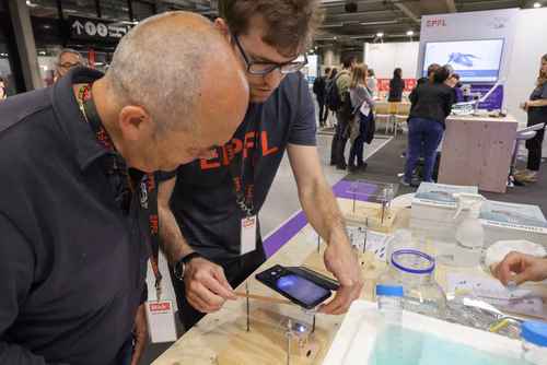 L’EPFL vous propose d’explorer ces liens étroits entre science et monde animal à travers une exposition de 200m2 présentant une sélection de projets de recherche issus des laboratoires de l’École.