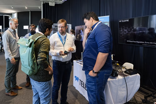 The theme of the conference is “Enabling Discovery by Integrating Microscopy, Machine Learning, and Automation”. The first of its kind in the field, it will bring together about 150 scientists from Europe and abroad working at the forefront of imaging, AI, and hardware development to re-imagine the microscope of the future. Posters session