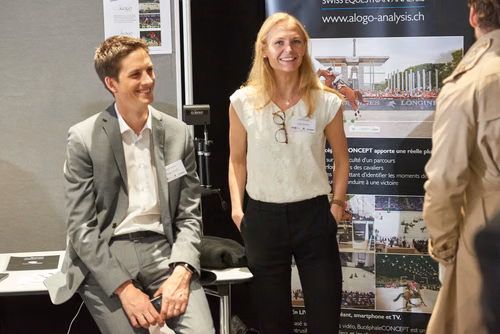 22 entrepreneurs ont participé au concours de “pitch” devant 400 personnes lors de la Startup Champions Seed Night coorganisée par l’EPFL Alumni et venturelab au Forum Rolex Learning Center. Tej Tadi (PhD SV’11), fondateur et CEO de MindMaze, était l’invité d’honneur de cette édition.