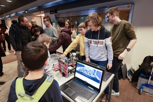 Journée à la découverte des Sciences et Remise attestations pour les enfants du Jura