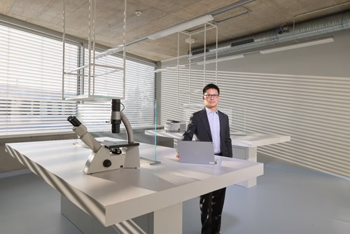 Leman Biotech, spin-off de l’EPFL, développe une protéine capable de booster l’action de l’immunothérapie dans le traitement de certains cancers. Elle vient de clore un premier tour de financement de 11 millions de dollars.