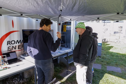 La découverte des sciences et des technologies au cœur du campus, pour les adultes et les enfants.