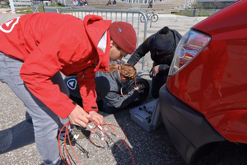 L'EPFL, l'AGEPoly et le Service des Sports Universitaires ont le le plaisir de vous inviter au cross de printemps qu'ils organisent.