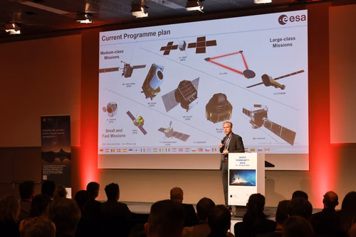 Challenges and opportunities in the space field. Practical and useful information for space industries and newcomers in the domain.