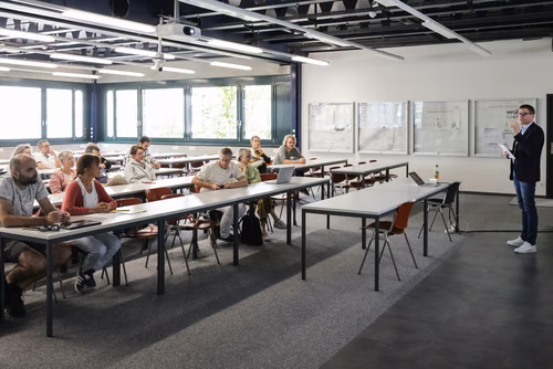 Le Service de promotion de l’éducation de l’EPFL et l’Académie suisse des sciences techniques SATW co-organisent un colloque consacré aux défis en matière d’éducation pour préparer la relève aux métiers de demain.