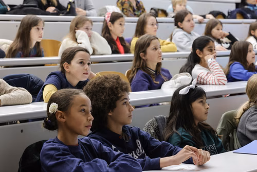 Remise attestations "Internet & Code pour les filles" Service de la promotion des Sciences de l'EPFL