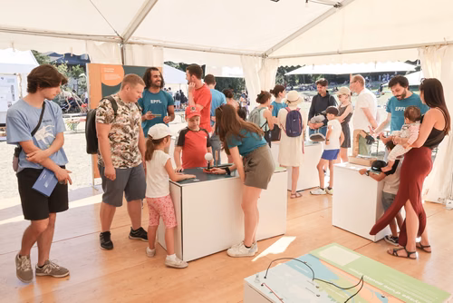 L'EPFL à l Nuit de la science à Genève, au Parc de la Perle du Lac.